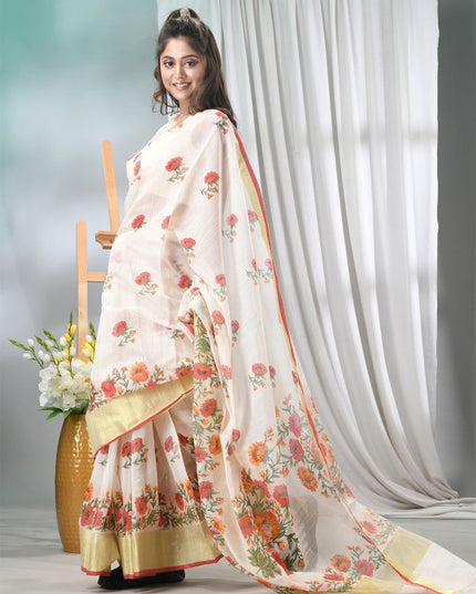 DESH BIDESH Elegant Floral Printed Saree with Solid Border and Unstitched Blouse