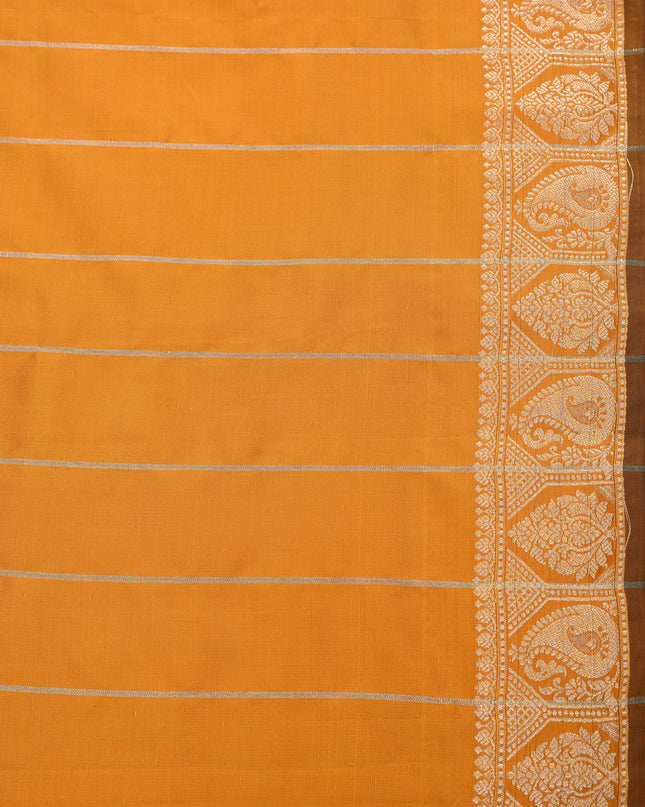 Jacquard Kanjivaram Slim Border Silk Blend Golden Plain Woven Saree With Blouse Piece