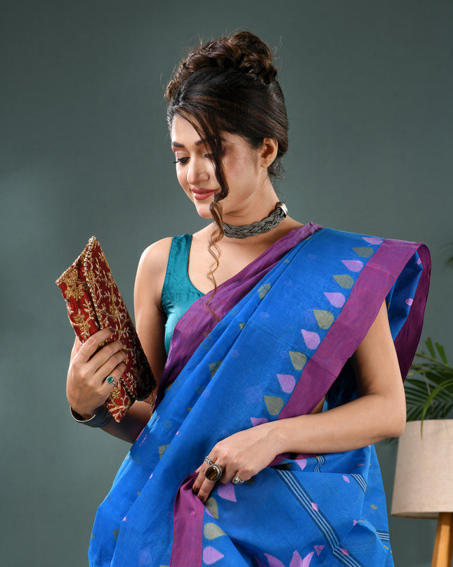 Pure Cotton Handloom Nilpari Design Tant Saree - Sky Blue
