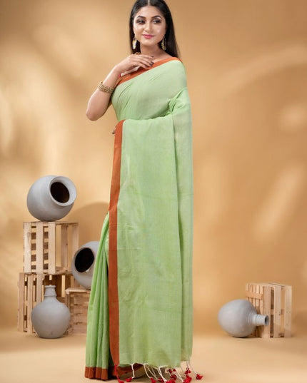 DESH BIDESH Pure Cotton Solid Saree