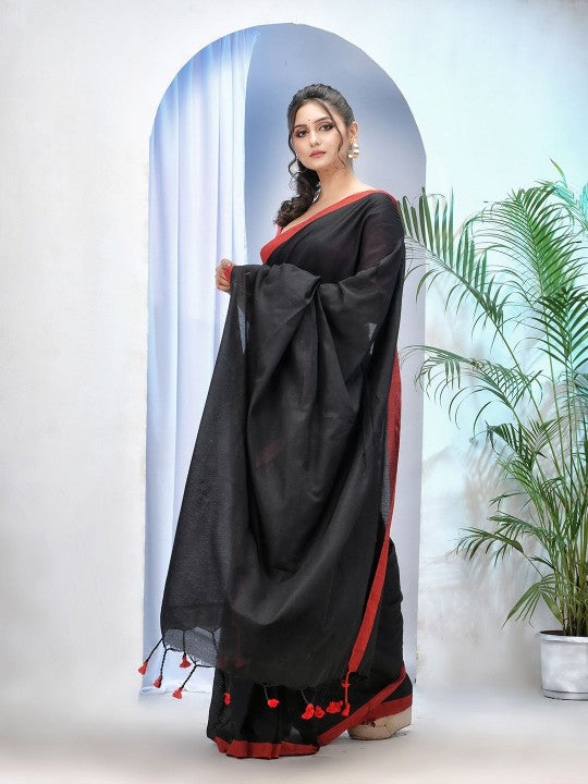 DESH BIDESH Solid Pure Cotton Taant Saree