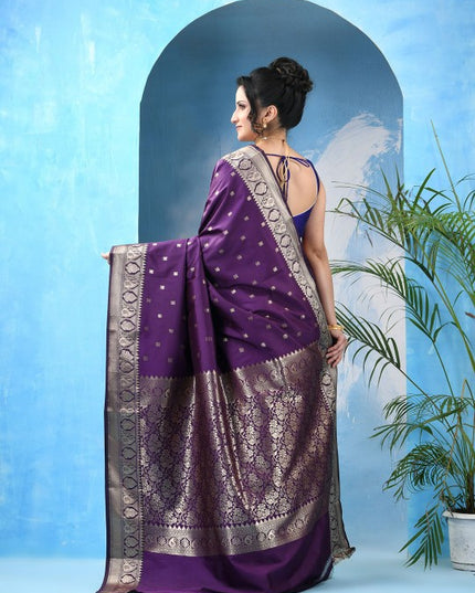 DESH BIDESH Woven Design Zari Kanjeevaram Saree
