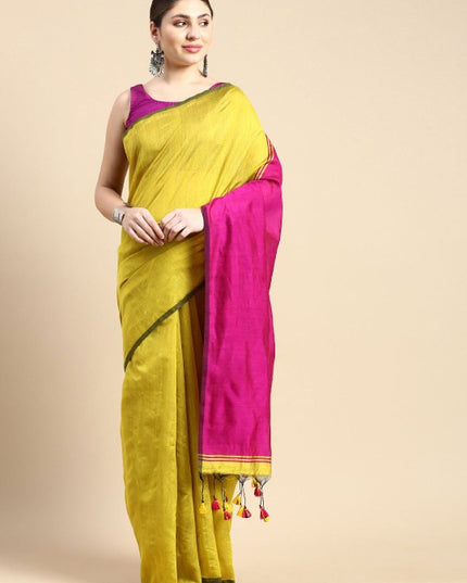 Exquisite Colourblocked Silk Cotton Saree in Olive Green and Pink