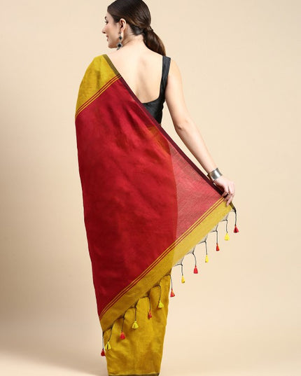 DESH BIDESH Ghicha Cotton Colourblocked Saree: Elegant Red & Yellow Saree with Blouse Piece