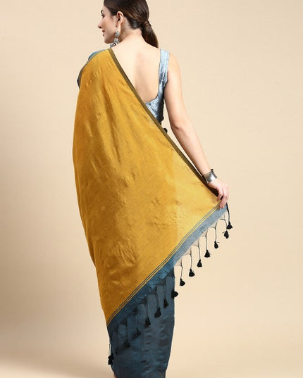 DESH BIDESH Colourblocked Cotton Silk Saree with Unstitched Blouse Piece