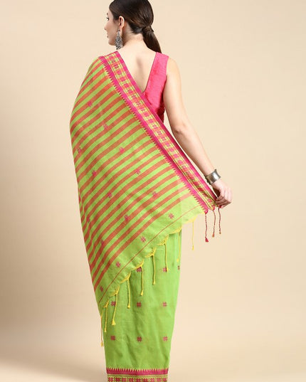 DESH BIDESH Woven Design Floral Pure Cotton Taant Saree