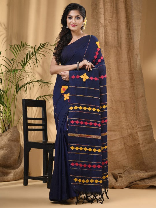 DESH BIDESH Geometric Applique Pure Cotton Taant Saree
