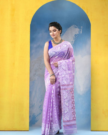 Exquisite Lavender Cotton Silk Blend Handloom Soft Golden Zari Jamdani Saree with Woven Design