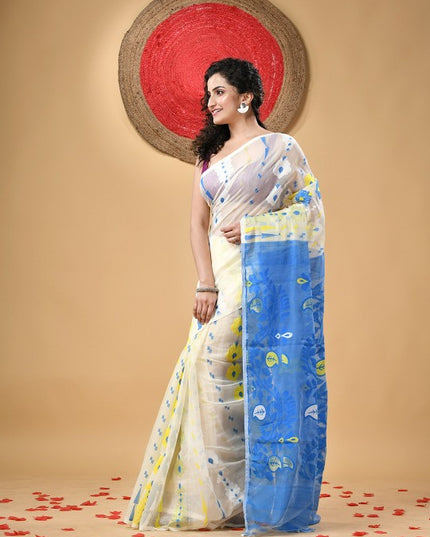 Exquisite Jamdani Cotton Handloom Saree with Paisley Woven Phulkari Design