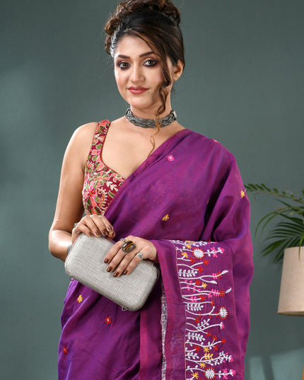 DESH BIDESH Floral Embroidered Pure Cotton Saree