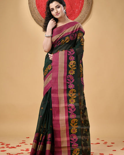 Exquisite Phulkari Pure Cotton Taant Saree: Vibrant Floral Print, Lightweight, Elegant Drape