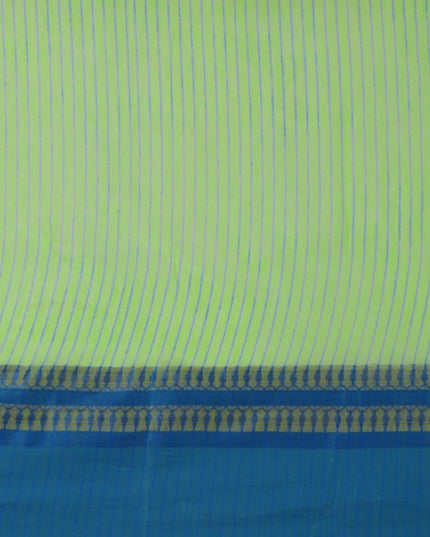 DESH BIDESH Woven Design Pure Cotton Taant Saree