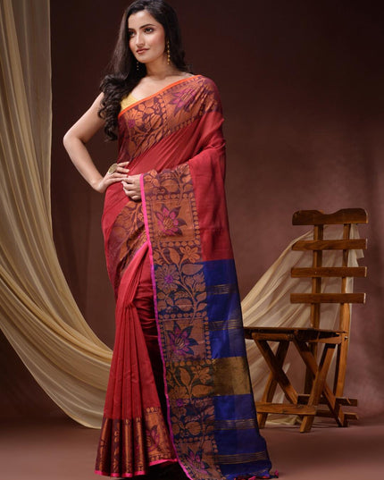 DESH BIDESH Floral Woven Design Zari Maheshwari Saree