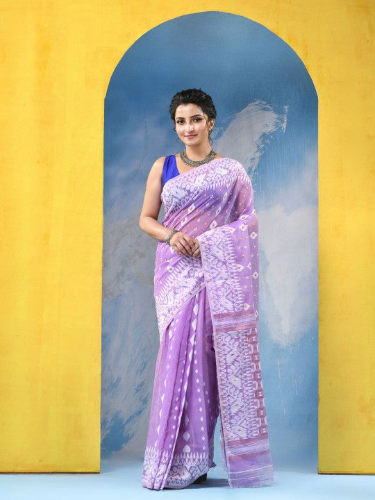 Exquisite Lavender Cotton Silk Blend Handloom Soft Golden Zari Jamdani Saree with Woven Design