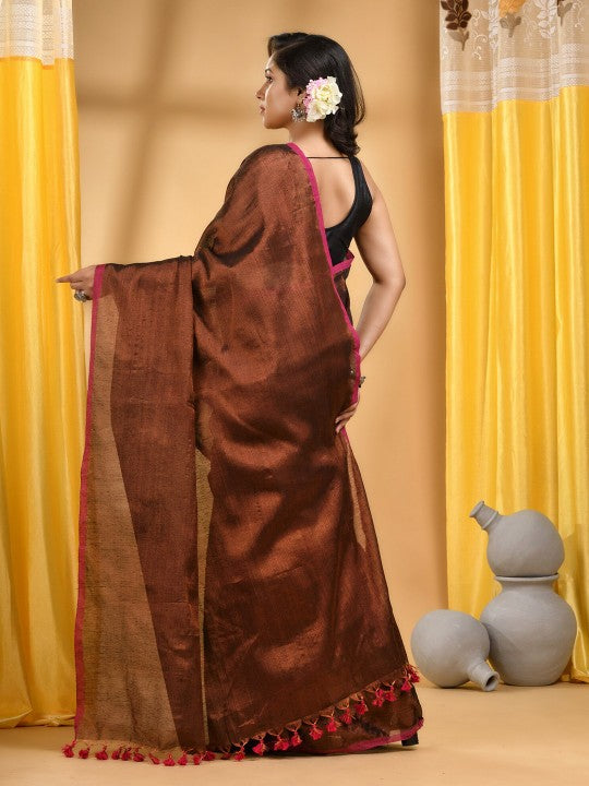 DESH BIDESH Gold Toned Woven Design Zari Tissue Saree