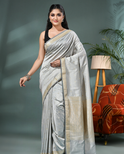Women's Jacquard Banarasi Kanjivaram Kanchipuram Zari Butta Woven Slim Border Saree
