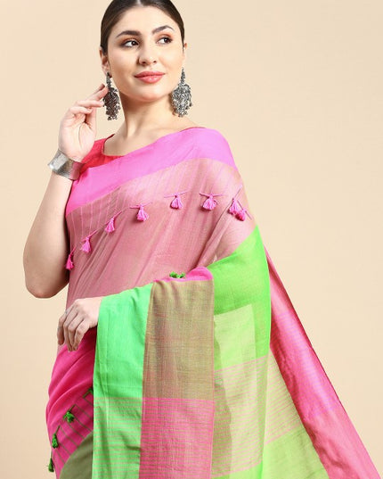 DESH BIDESH Woven Design Pure Cotton Taant Saree