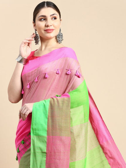 DESH BIDESH Woven Design Pure Cotton Taant Saree