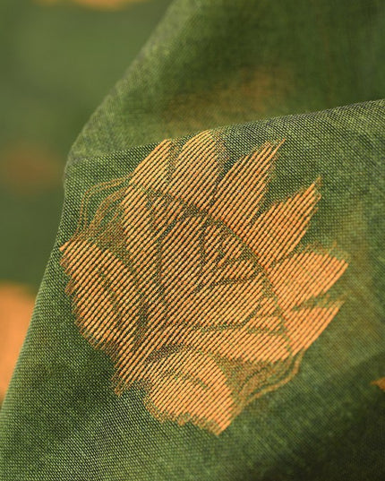 DESH BIDESH Traditional Pure Handloom Cotton Saree with Woven Design