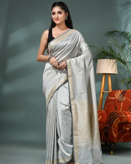 Women's Jacquard Banarasi Kanjivaram Kanchipuram Zari Butta Woven Slim Border Saree