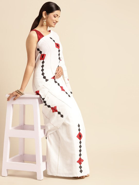 DESH BIDESH White & Black Printed Pure Cotton Taant Saree