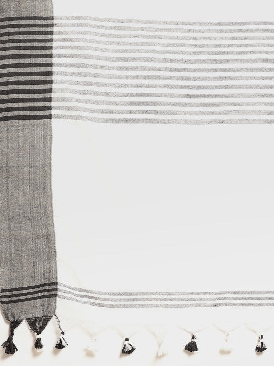 DESH BIDESH Black & Grey Woven Design Pure Cotton Taant Saree