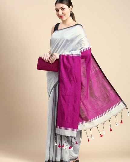 DESH BIDESH Elegant Colourblocked Cotton Silk Saree with Unstitched Blouse Piece