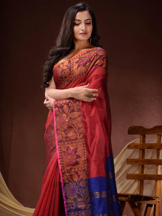 DESH BIDESH Floral Woven Design Zari Maheshwari Saree