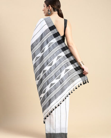 DESH BIDESH Woven Design Striped Pure Cotton Taant Saree