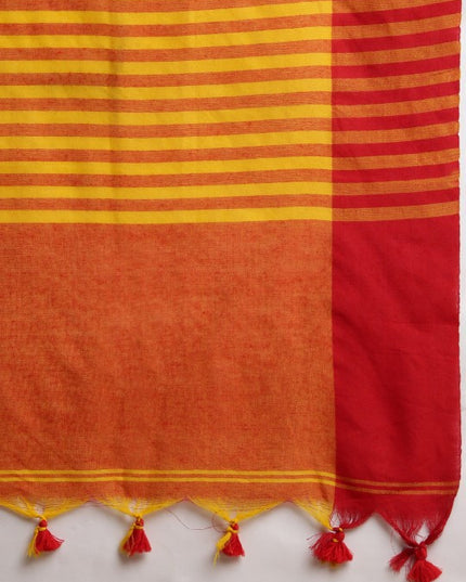 DESH BIDESH Solid Pure Cotton Taant Saree