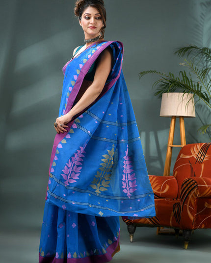 DESH BIDESH Woven Design Pure Cotton Taant Saree