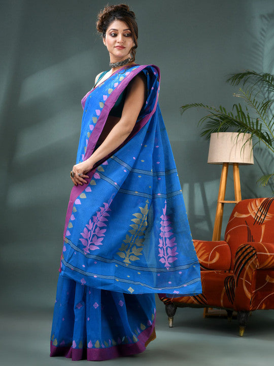 DESH BIDESH Woven Design Pure Cotton Taant Saree