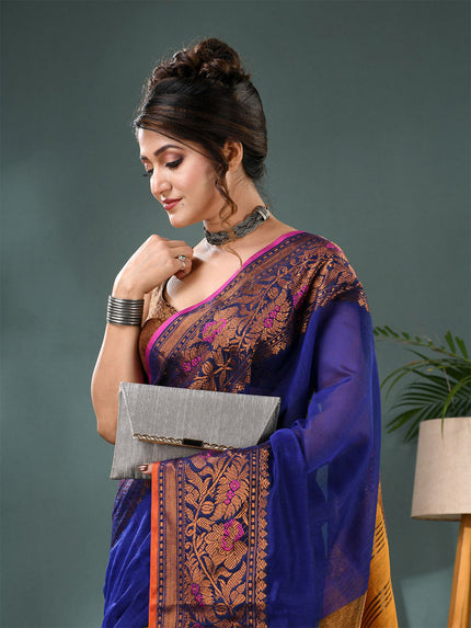 DESH BIDESH Woven Design Zari Kanjeevaram Saree With Blouse Piece