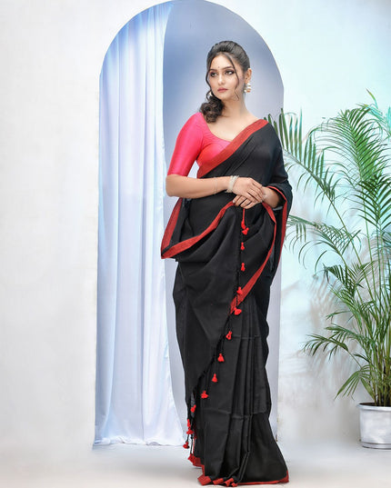 DESH BIDESH Solid Pure Cotton Taant Saree