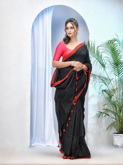 DESH BIDESH Solid Pure Cotton Taant Saree