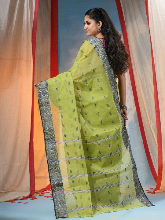DESH BIDESH Women's Green Floral Pure Cotton Handloom Saree with Woven Design