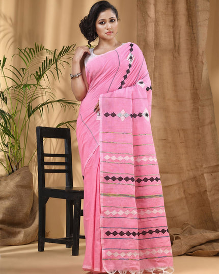 DESH BIDESH Geometric Printed Pure Cotton Taant Saree