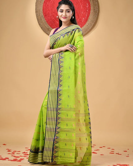 Women's Floral Pure Cotton Handloom Taant Saree in Green and Blue