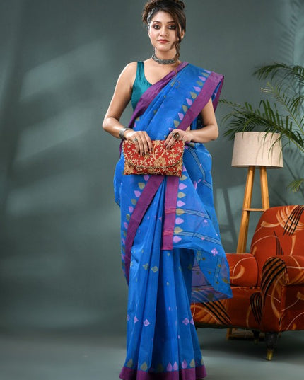 DESH BIDESH Woven Design Pure Cotton Taant Saree