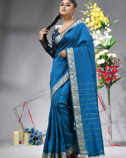 DESH BIDESH Exquisite Zari Silk Blend Saree with Woven Design Border
