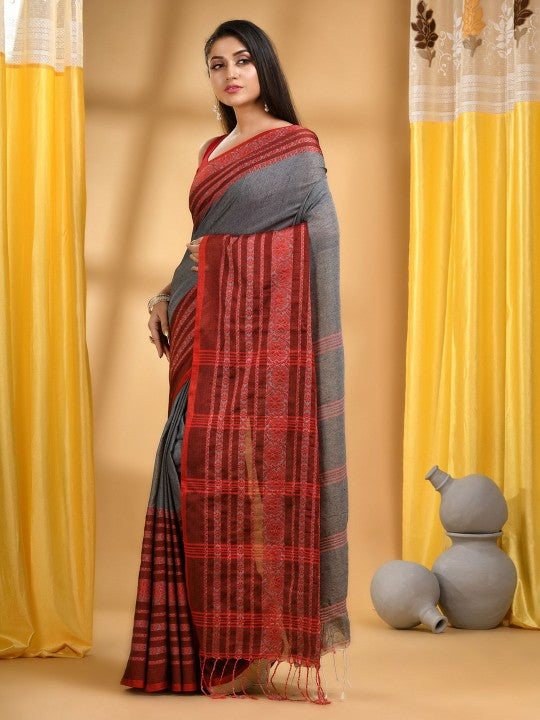 DESH BIDESH Woven Design Pure Cotton Taant Saree