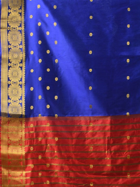Exquisite Royal Blue Woven Design Zari Kanjeevaram Saree with Blouse Piece