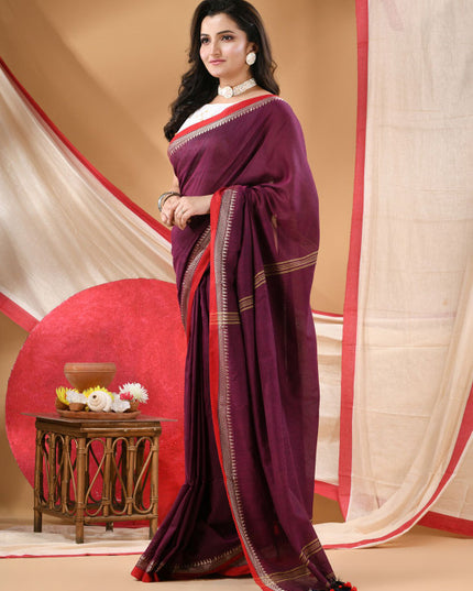 DESH BIDESH Solid Pure Cotton Saree With Embroidered Border