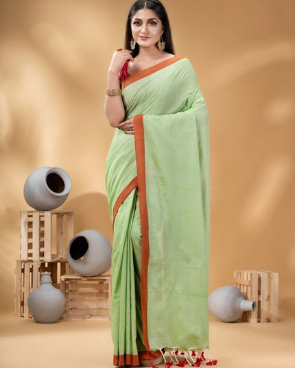 DESH BIDESH Pure Cotton Solid Saree