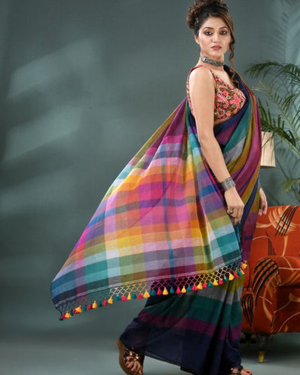 DESH BIDESH Striped Pure Cotton Saree