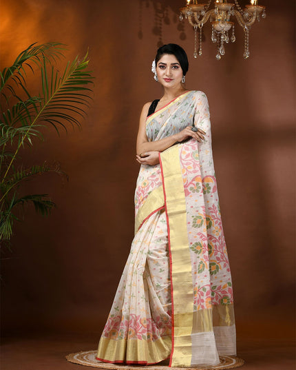 Exquisite Floral Handloom Saree for Women: Elegant Traditional Indian Wear