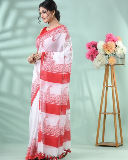 DESH BIDESH Elegant Paisley Printed Pure Cotton Saree with Solid Border