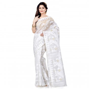 is soft dhakai jamdani saree best for this puja?