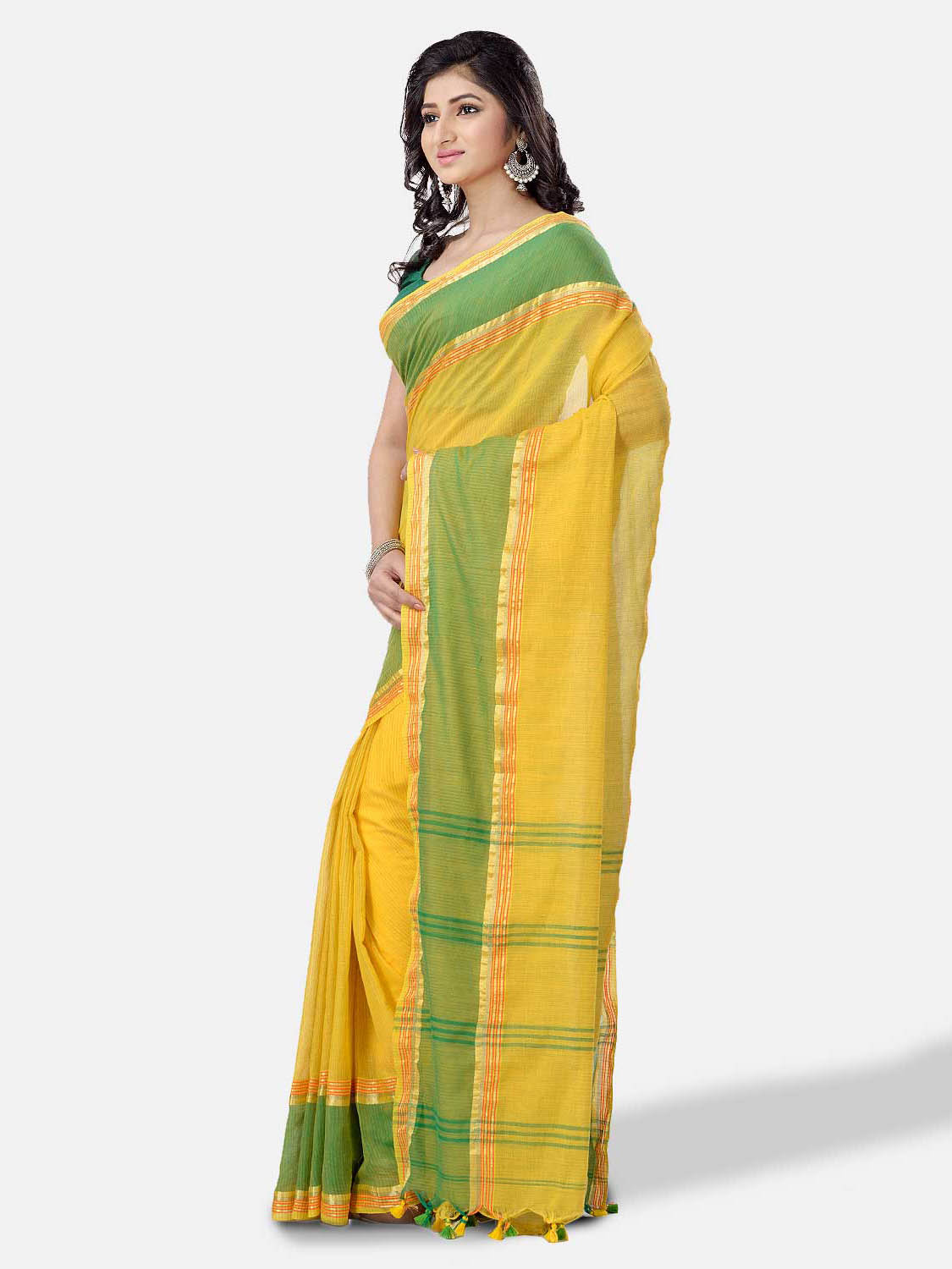 Women's White Printed Cotton Saree (2Pc Set) - Saras The Label | Saree  designs, Saree, Designer sarees online